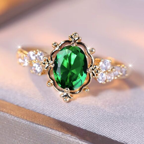 NEW 14k Yellow Gold Emerald Ring Band Oval Cut - Picture 4 of 4